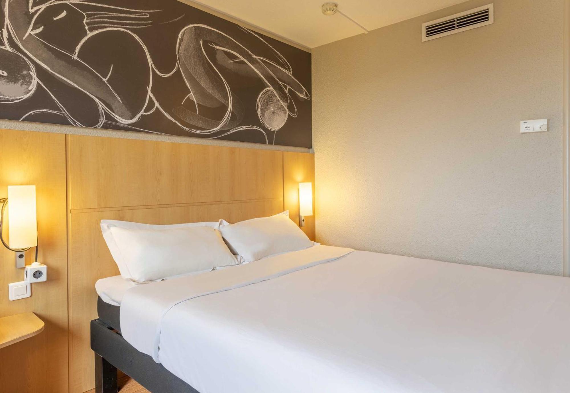 B&B Hotel Marseille Bonneveine Екстериор снимка